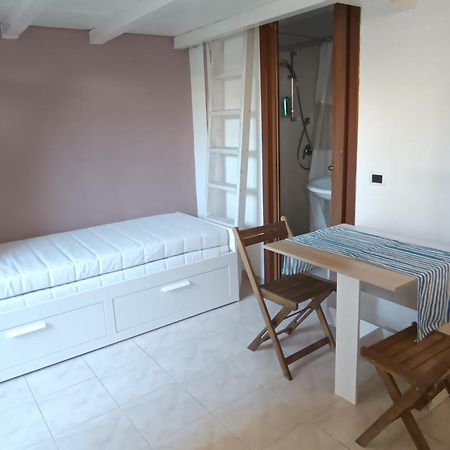 Casacleo Apartment Monserrato Exterior photo